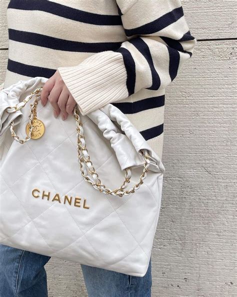 chanel 22 white|where to buy chanel 22.